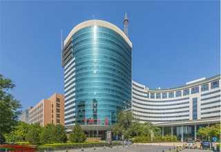 奥林新城附近厕所渗水处理